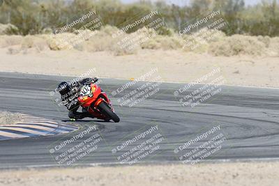 media/Dec-07-2025-CVMA (Sun) [[3e7d2de5dc]]/Race 9-Formula UL Shootout/